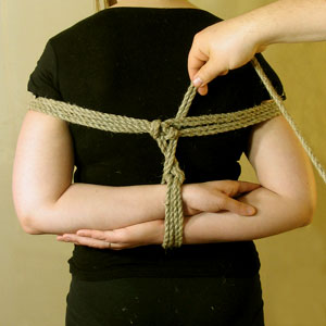 Самоклеющаяся лента для связывания Evolved Bondage Tape, розовая EN-BD-8294-2 - Evolved - Веревки и ленты - Купить