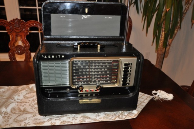 Zenith Trans Oceanic H500 Vintage Tube Radio