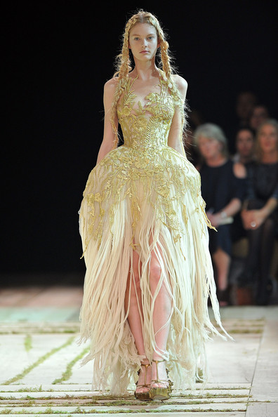 http://forumimage.ru/uploads/20110620/130860656966004216.jpg