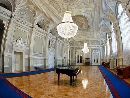 Фойе Мариинского театра