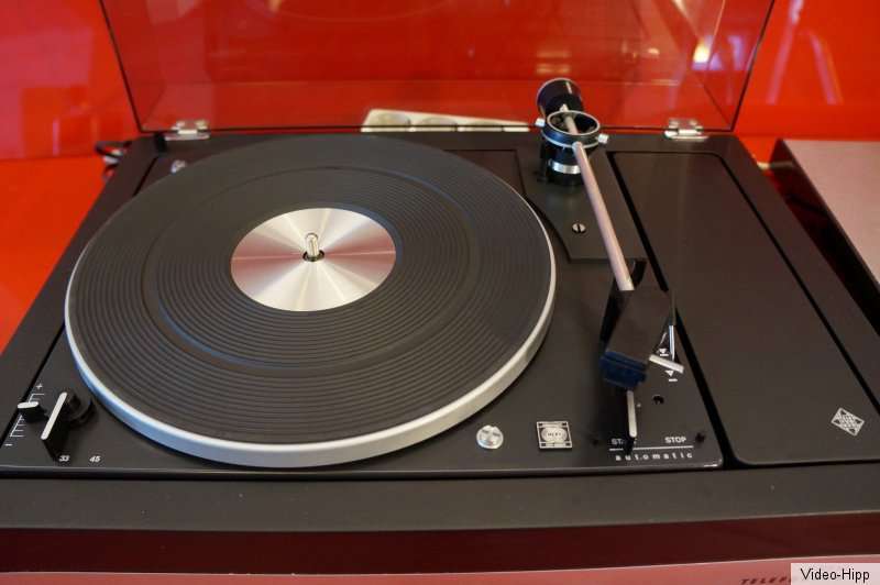  Проигрыватель виниловых дисков telefunken w 268