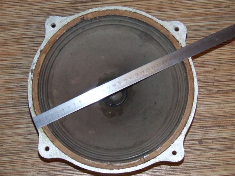  Не могу динамик опознать.