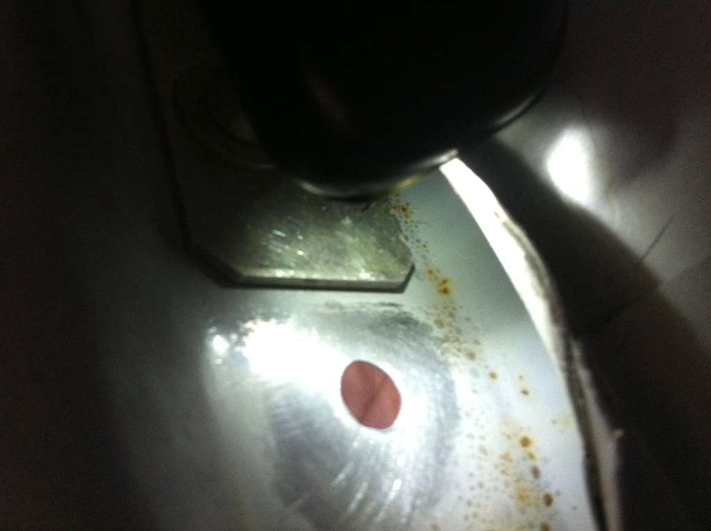 Би Саратов\\