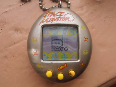 tamagotchi space