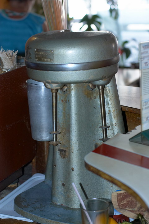  Напитки, автоматы для продажи напитков