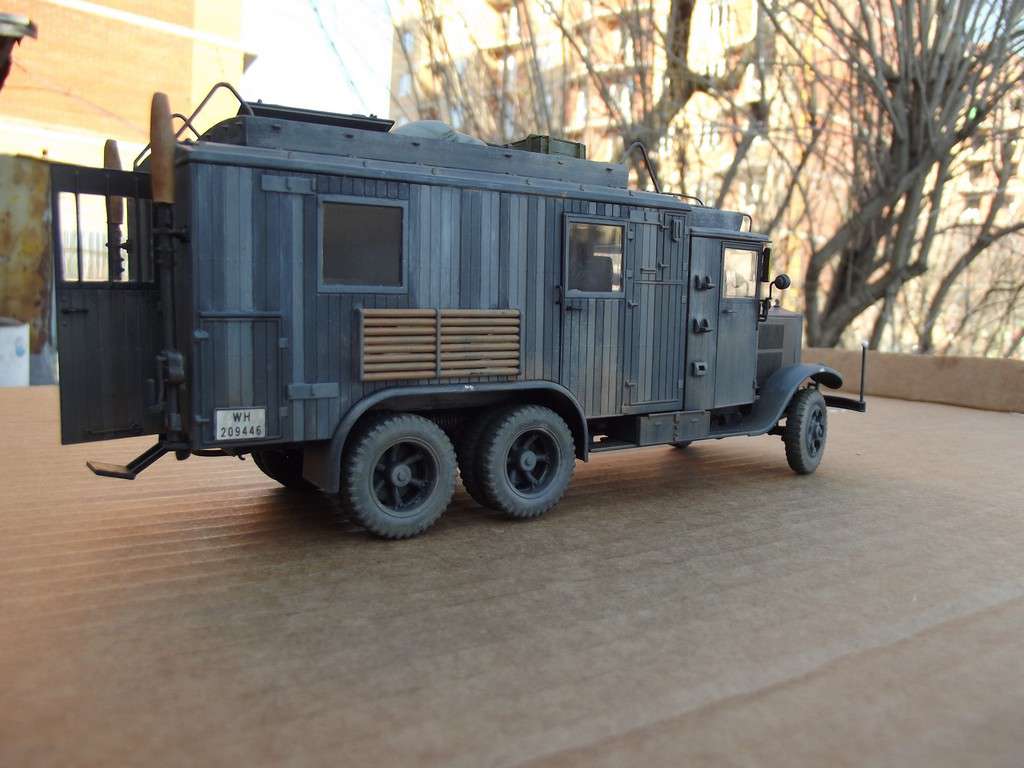 Грузовик Henschel h3