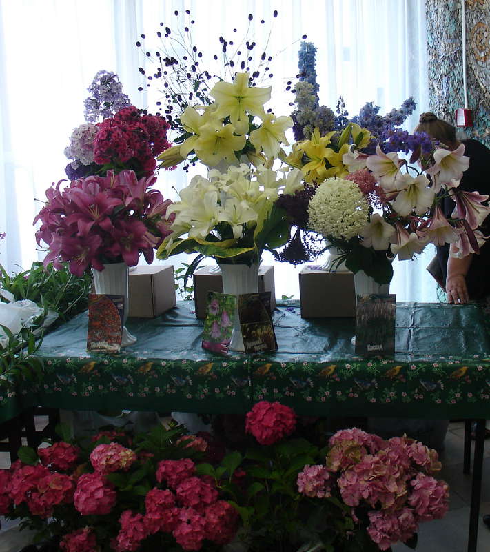 20 лет  выставкам цветов в г.Казани