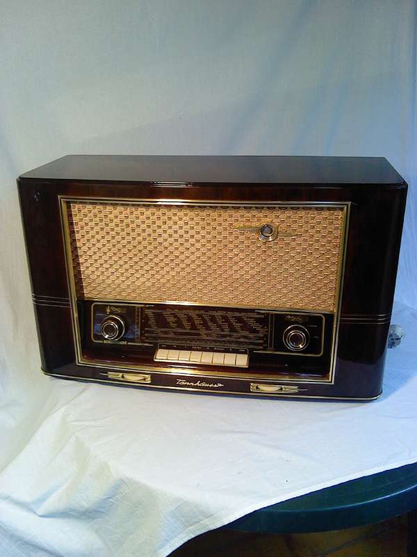 ВТОРАЯ ЖИЗНЬ СТАРОГО РАДИО - Приёмник дня