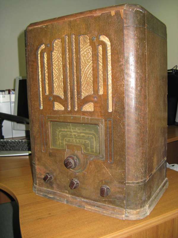 ВТОРАЯ ЖИЗНЬ СТАРОГО РАДИО 