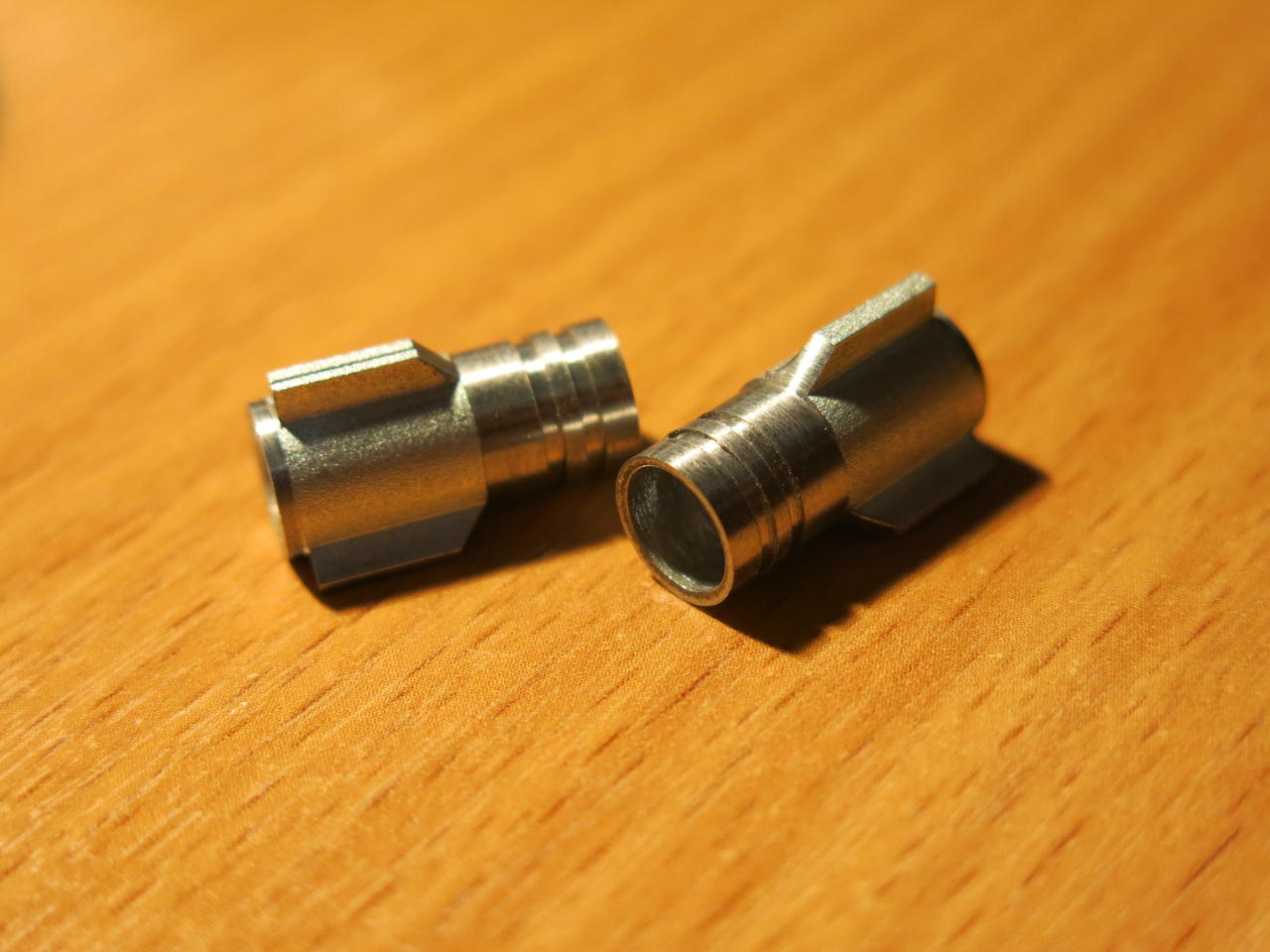  Фиксаторы катушек Олимп/Электроника - делаем сами!