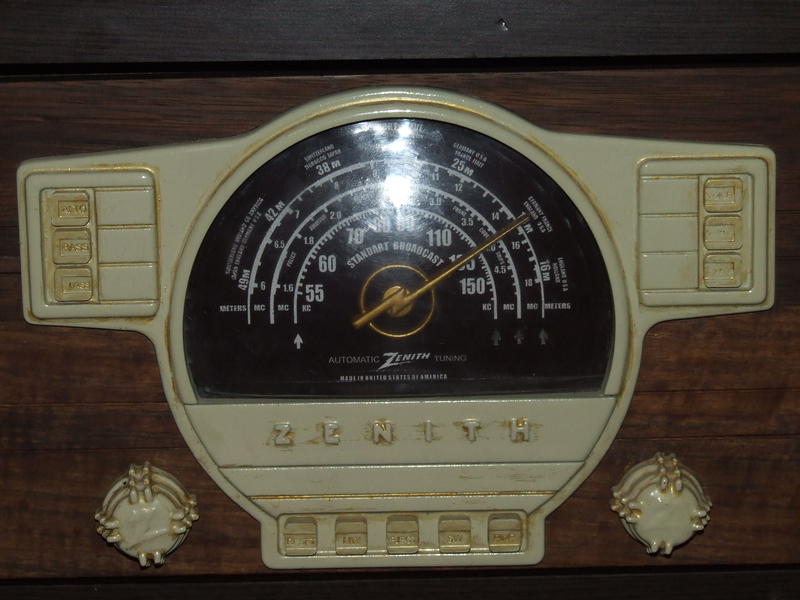 ВТОРАЯ ЖИЗНЬ СТАРОГО РАДИО 