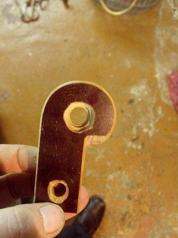 Би Саратов\\