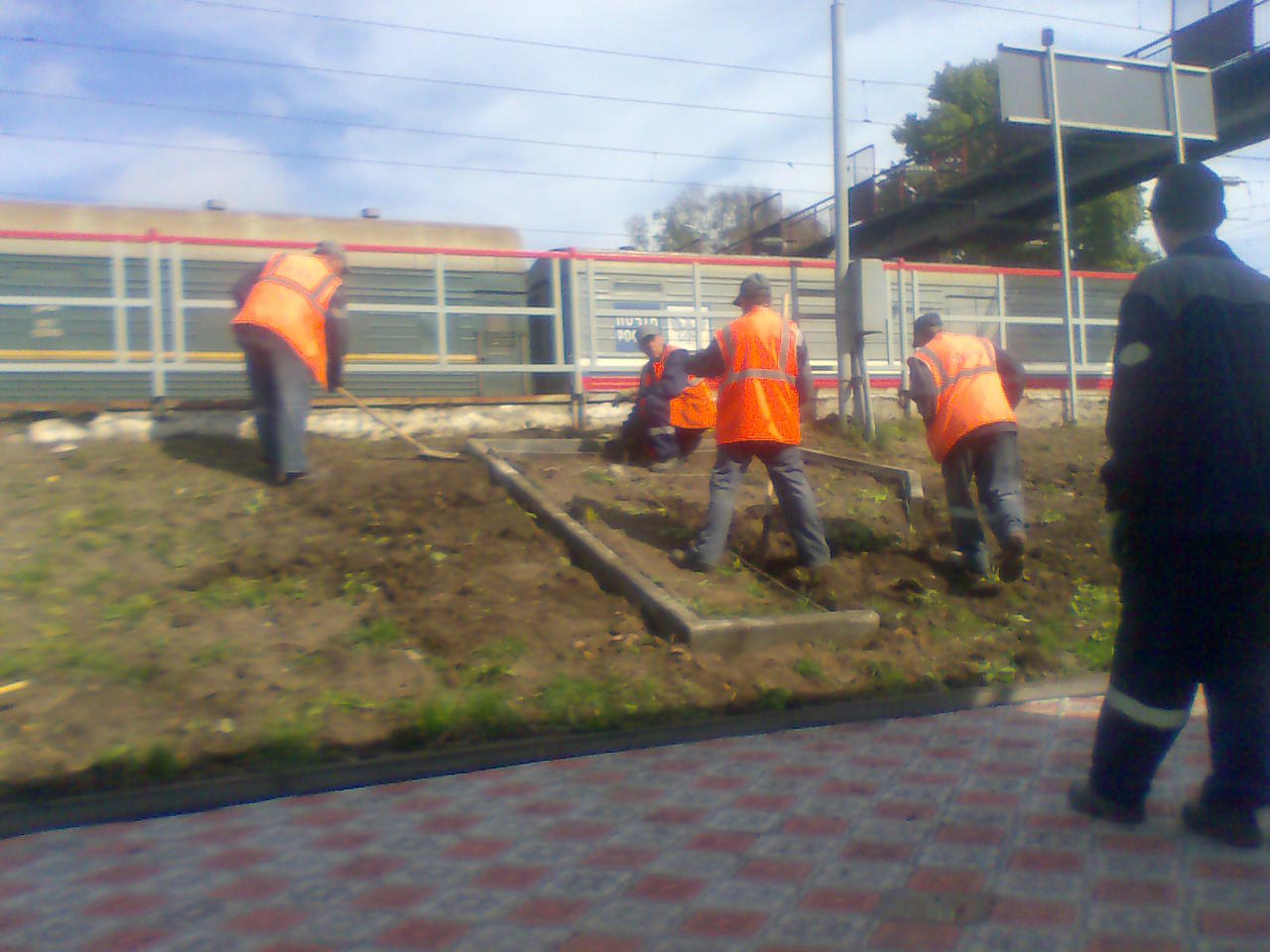  Железнодорожный транспорт и железная дорога.