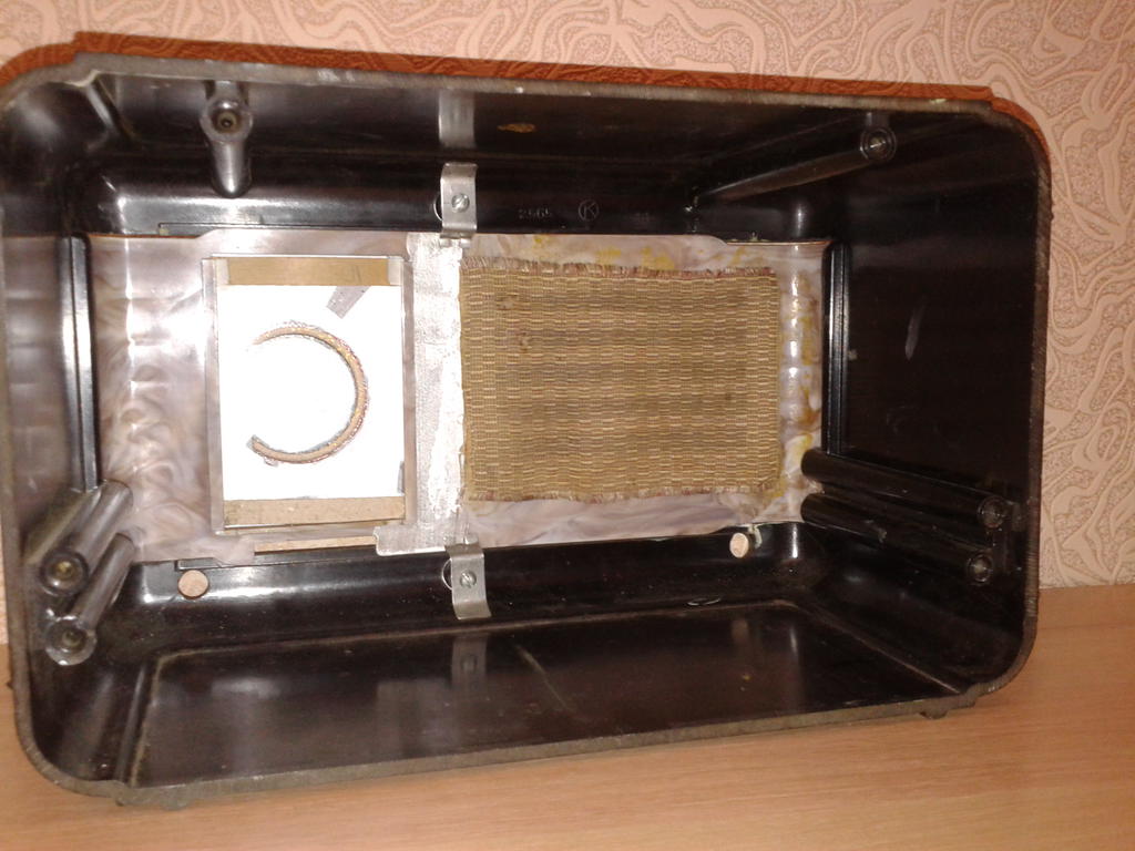 ВТОРАЯ ЖИЗНЬ СТАРОГО РАДИО 