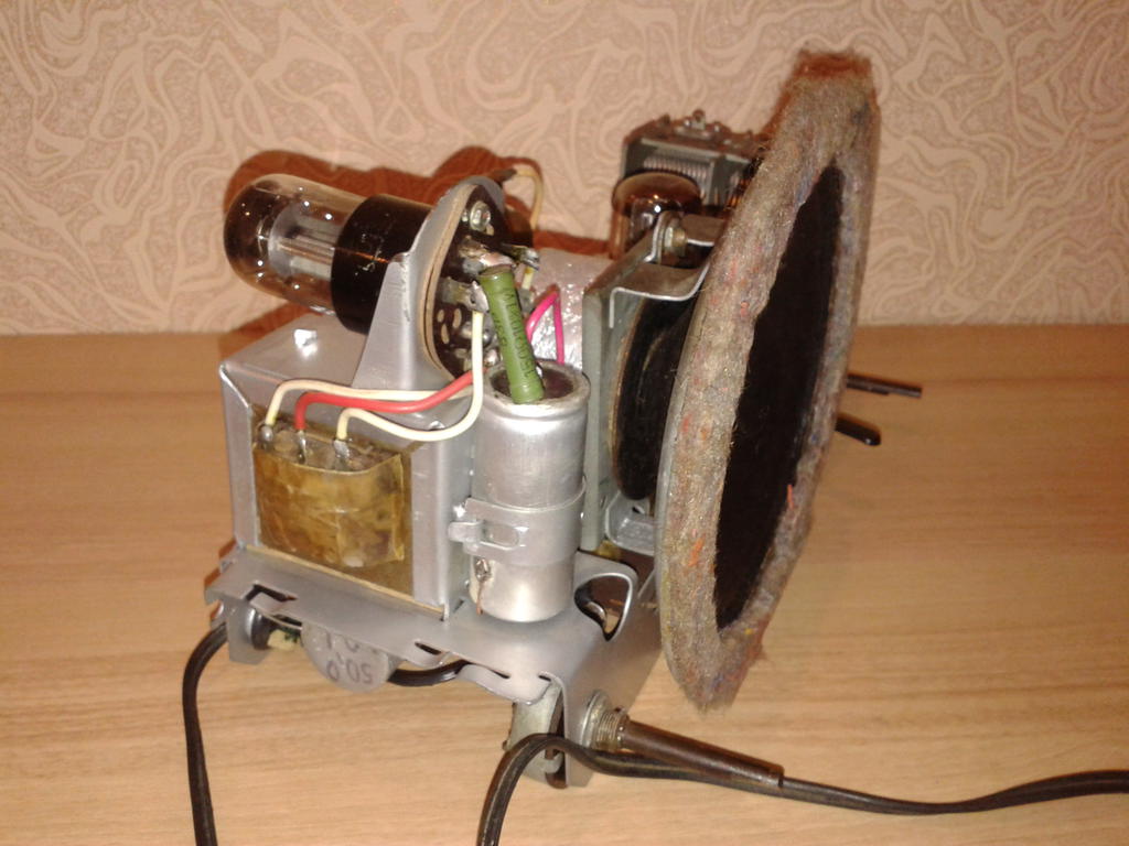 ВТОРАЯ ЖИЗНЬ СТАРОГО РАДИО 