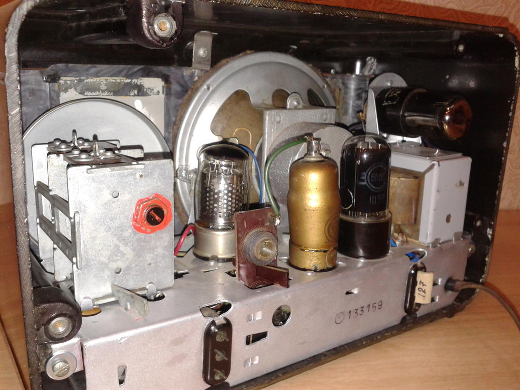 ВТОРАЯ ЖИЗНЬ СТАРОГО РАДИО - Неравнодушие к Москвичам