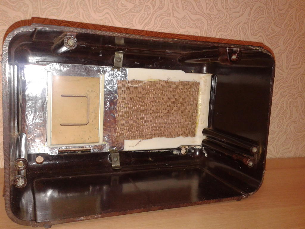 ВТОРАЯ ЖИЗНЬ СТАРОГО РАДИО - Неравнодушие к Москвичам