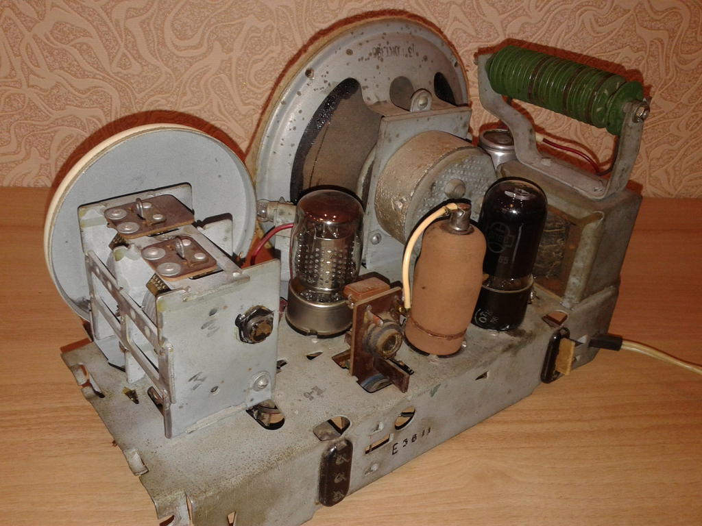 ВТОРАЯ ЖИЗНЬ СТАРОГО РАДИО - Неравнодушие к Москвичам