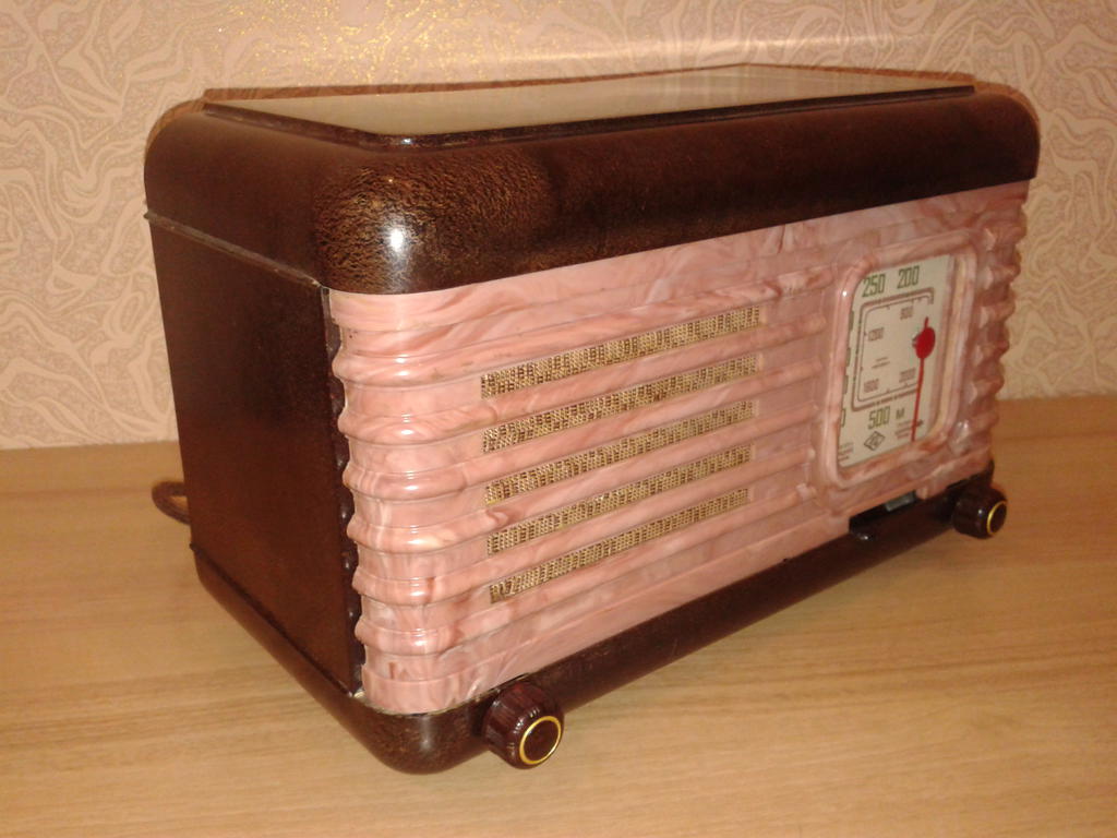 ВТОРАЯ ЖИЗНЬ СТАРОГО РАДИО - Неравнодушие к Москвичам