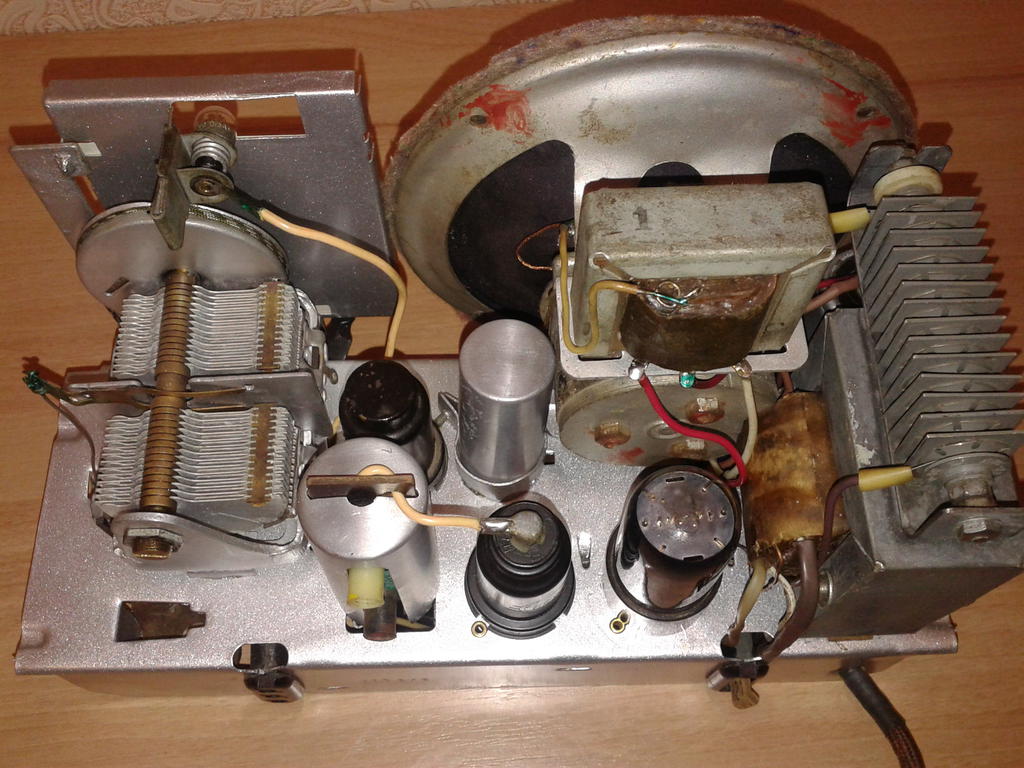 ВТОРАЯ ЖИЗНЬ СТАРОГО РАДИО 