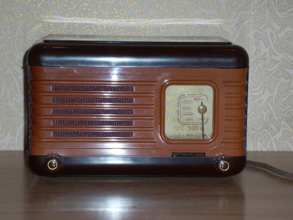 ВТОРАЯ ЖИЗНЬ СТАРОГО РАДИО - Неравнодушие к Москвичам