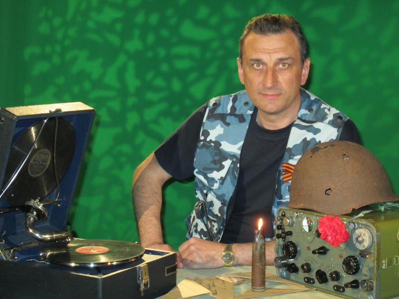 ВТОРАЯ ЖИЗНЬ СТАРОГО РАДИО - С днём РАДИО.