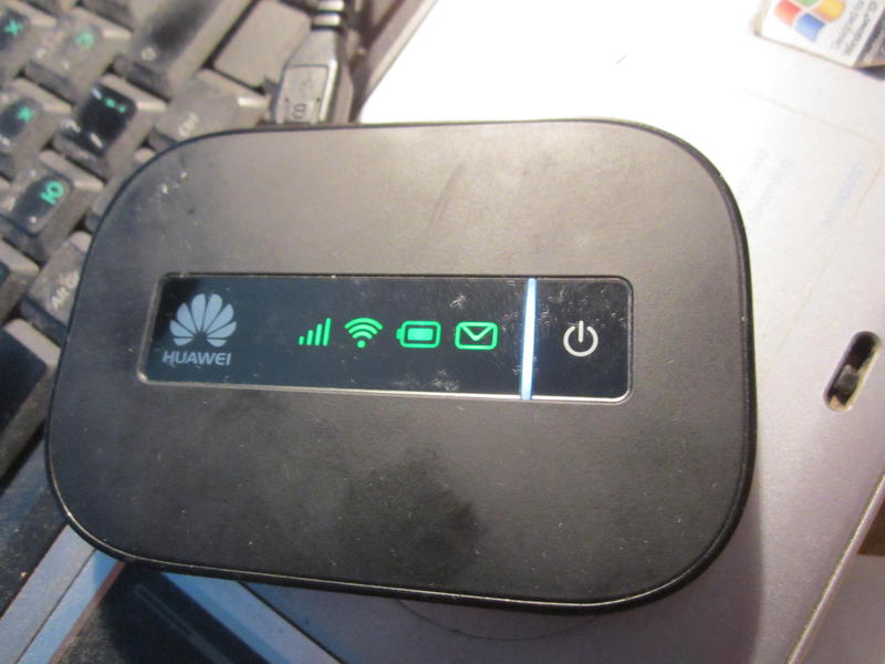  посоветуйте модель WiFi 3G роутера с антенным вх и телеф вых