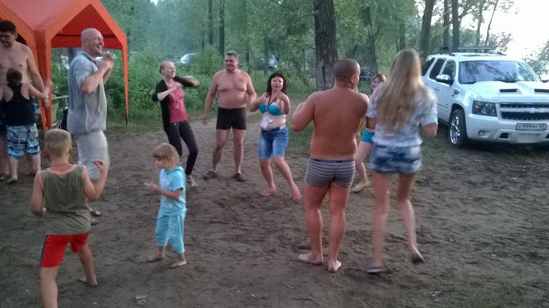 Би Саратов\\