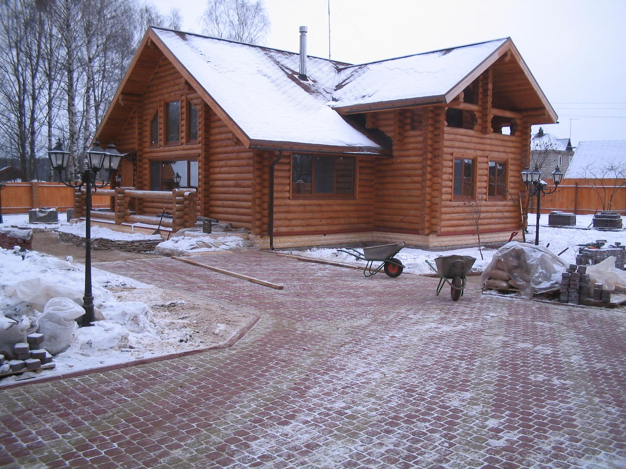  С Днём Строителя!