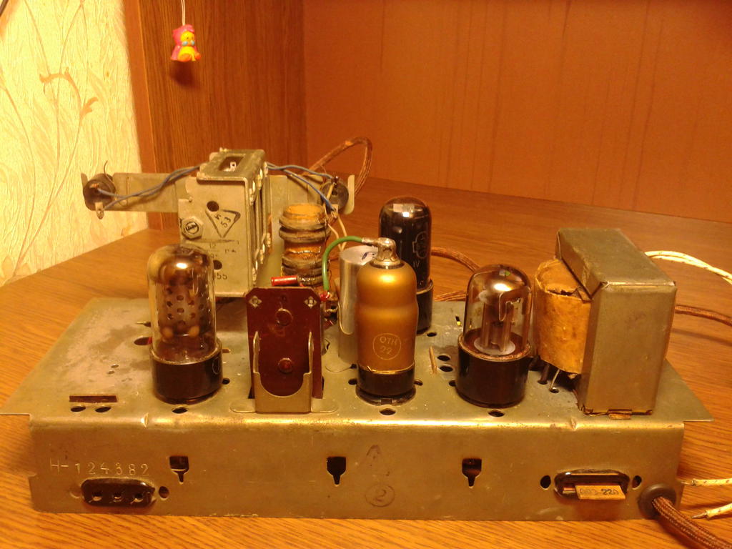 ВТОРАЯ ЖИЗНЬ СТАРОГО РАДИО - шасси АРЗ-54