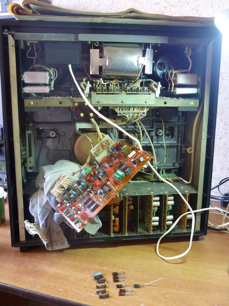  Электроника 004, неисправность в регуляторе скорости.