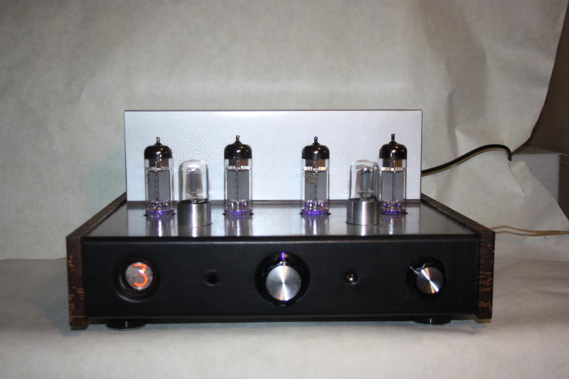 ВТОРАЯ ЖИЗНЬ СТАРОГО РАДИО - фотографии наших готовых усилителей