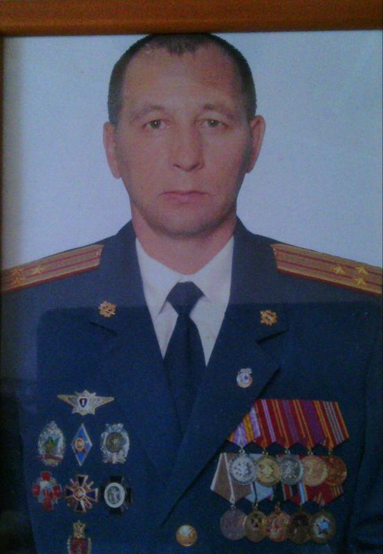 ВТОРАЯ ЖИЗНЬ СТАРОГО РАДИО - 23 февраля. С днем защитника отечества.