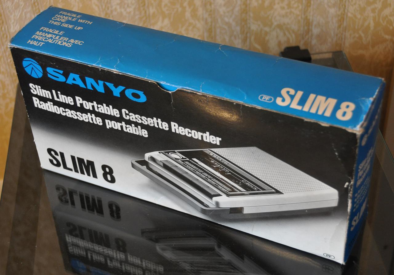 Sanyo Slim 8 01 Box