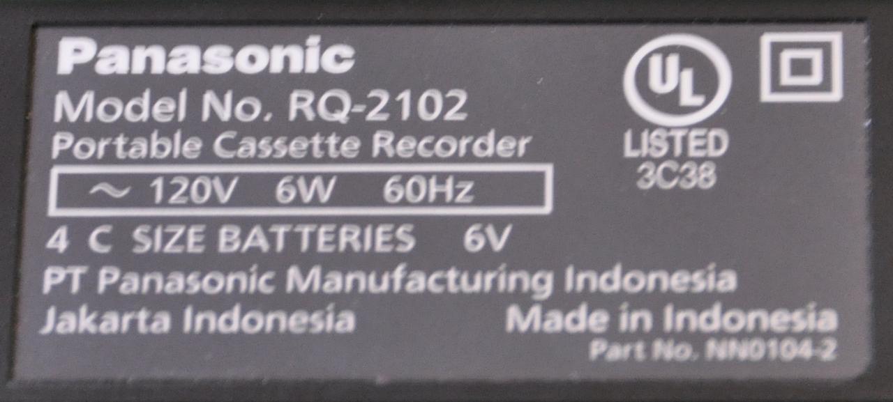 Panasonic RQ-2102