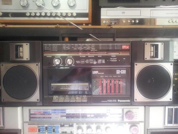  Коллекция магнитол Шукюрова Тофика.