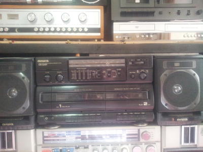  Коллекция магнитол Шукюрова Тофика.