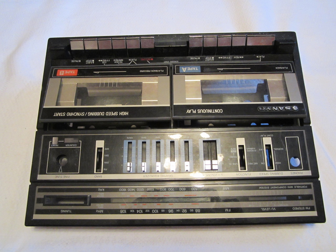  Музыкальные центры и магнитолы в разборе (тема пополняемая)