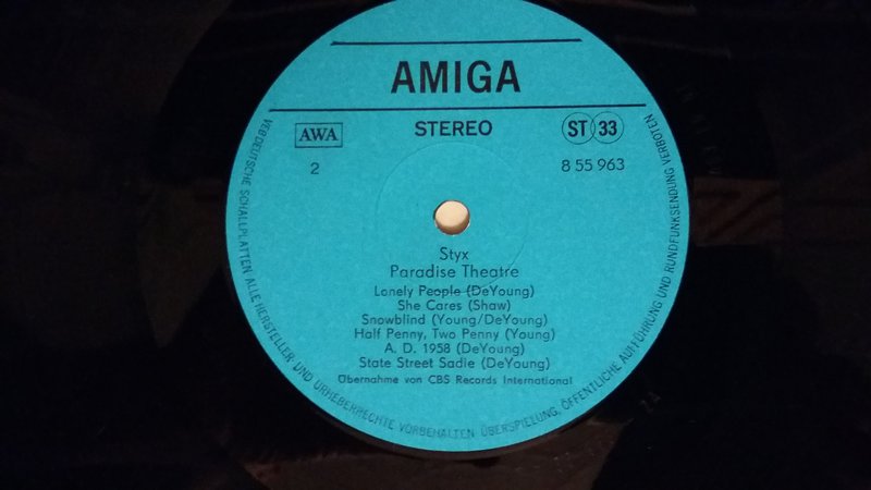  “Демократы” и пластинки выпущенные в странах соц. лагеря.