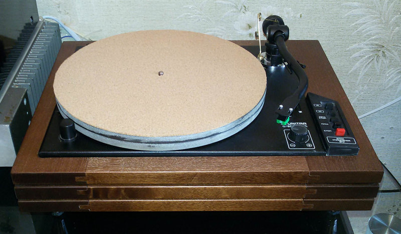  UNITRA G-600C в достойный корпус