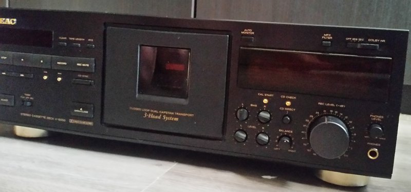  Кассетная дека Teac V-5000