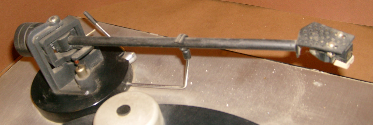  Unitra G602