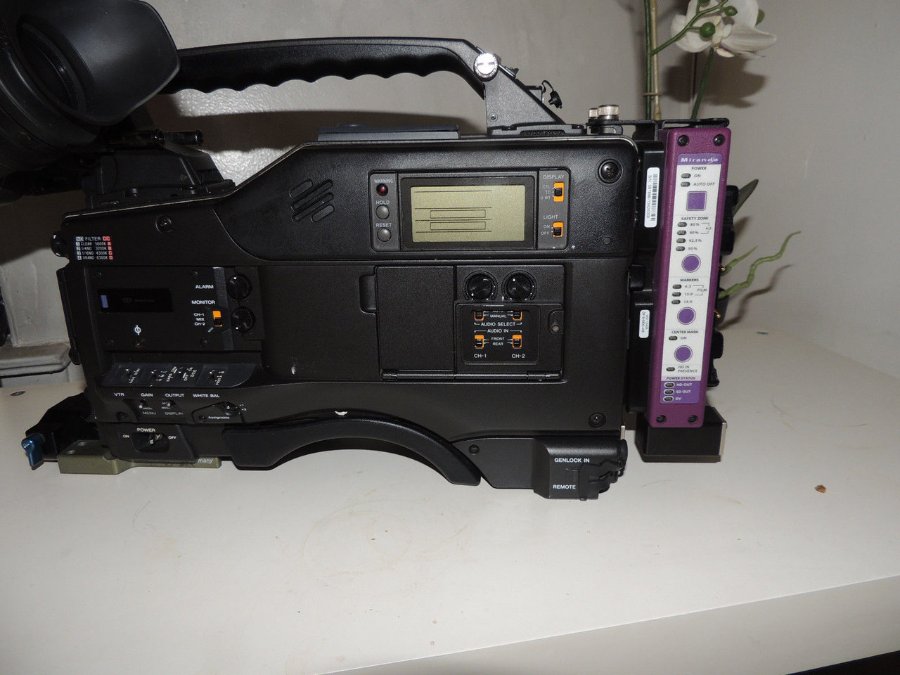 Видеокамера SONY HDW-F900 куплю