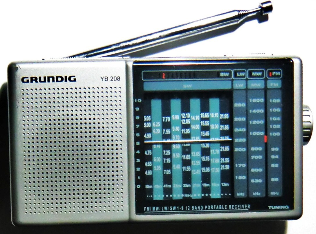 Grundig Yacht Boy 208