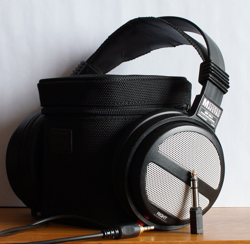  А кто какие наушники использует?