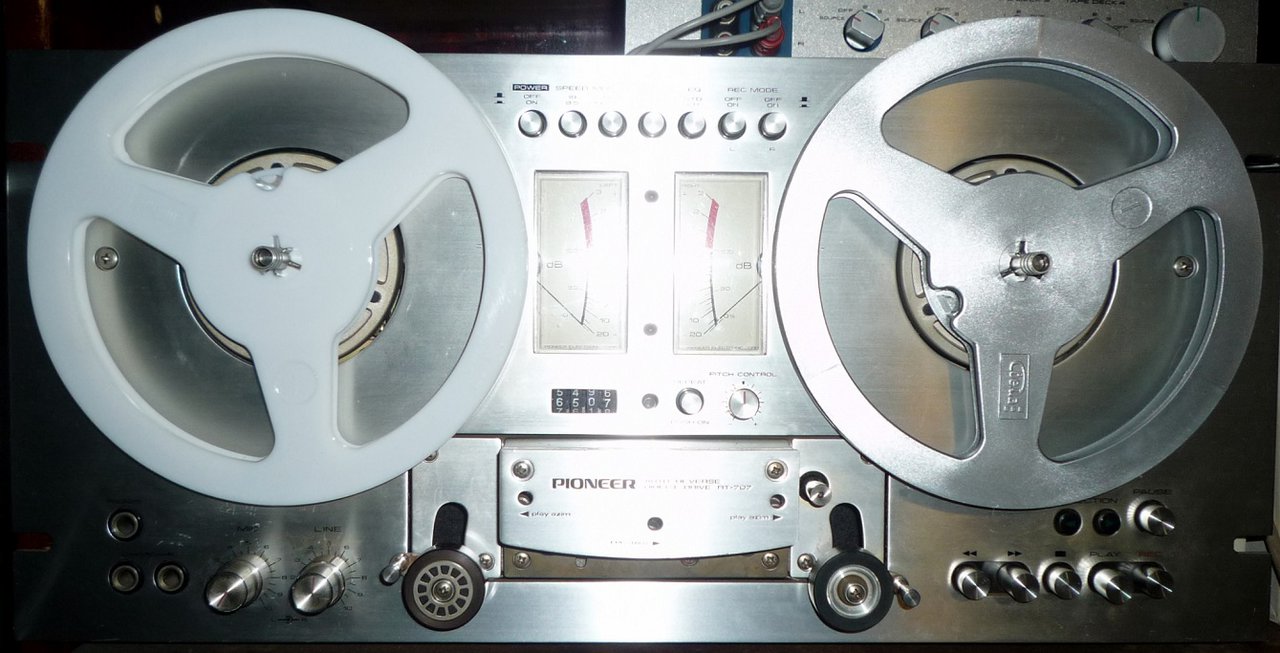  Километровые катушки.