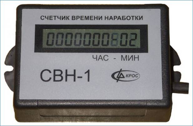  Прибор для измерения времени работы двигателя.