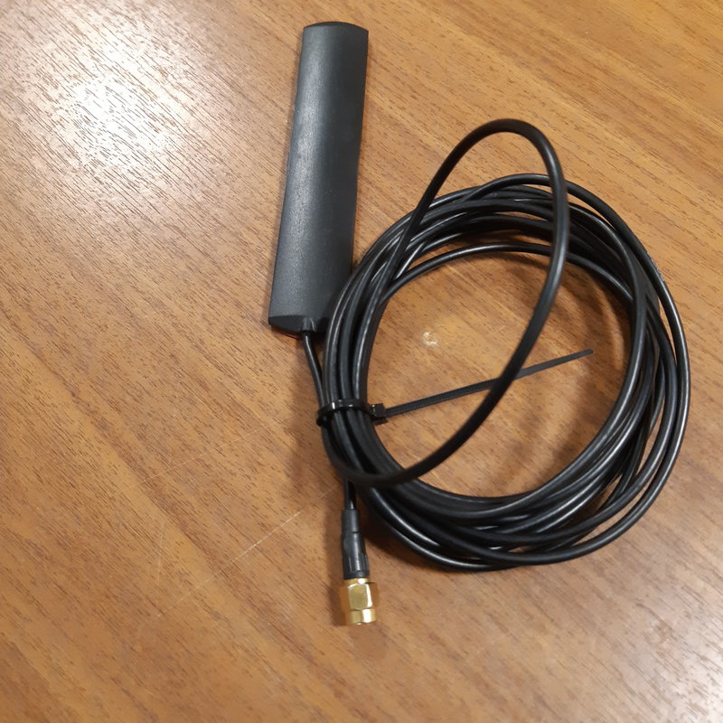  Антенну на лампочки.