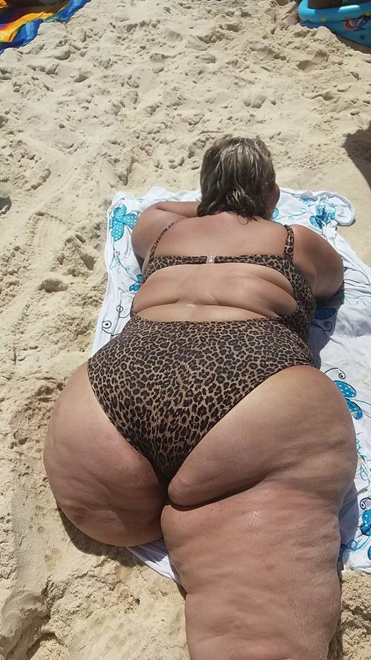 Фото голых старых толстых женщин 