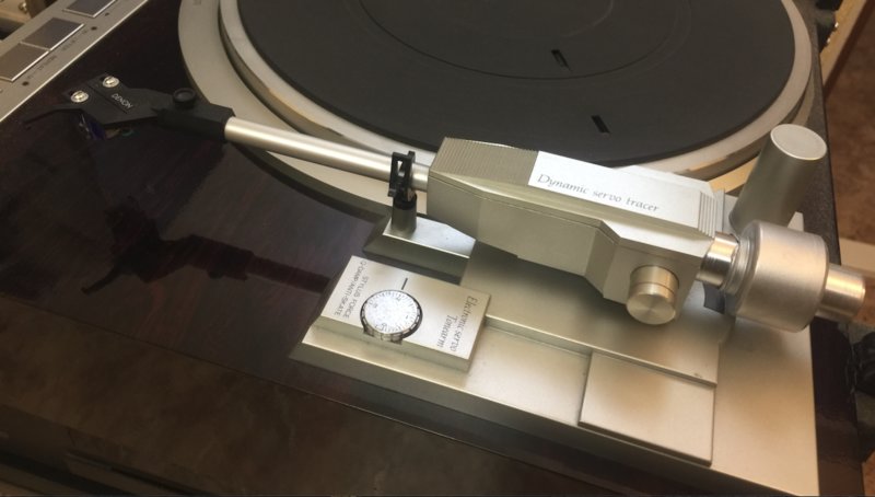  Denon DP-47F в ремонт. брать?